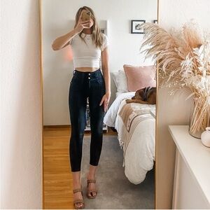 NWT FRAME cigarette jean, black, size 27 RARE!! Reg. $248